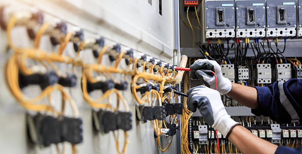 Professional Electrician technician working in Yorktown Heights, NY
